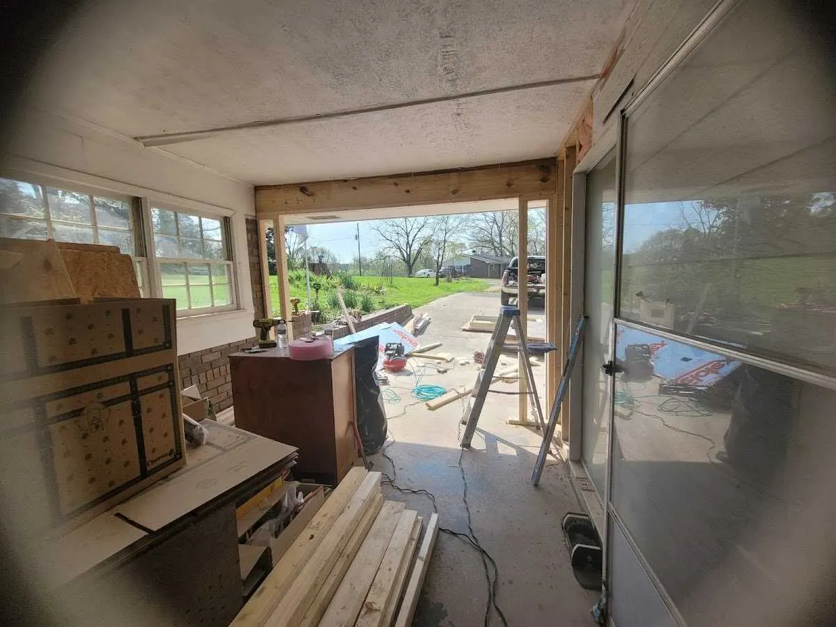 Air movers and dehumidifier for Water Mitigation Services in Bullhead City